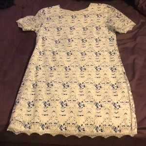 Sans Souci Lace White and Blue Dress Size M